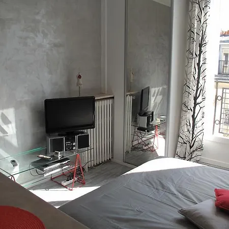 Studio Pantheon Balcon * París